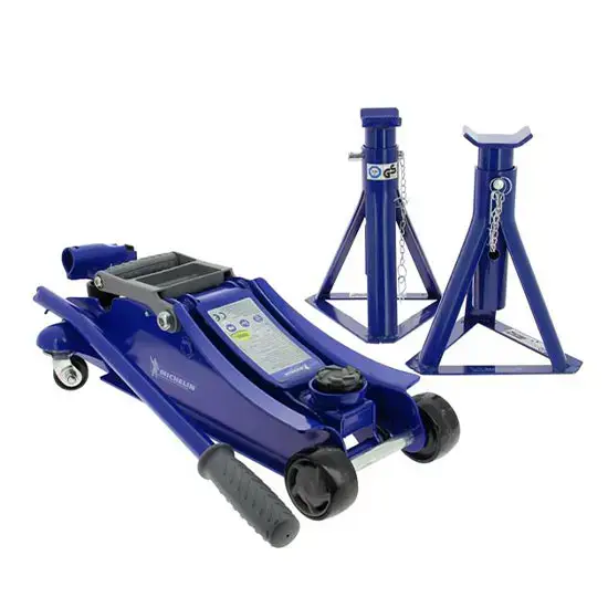 Lot Cric + Chandelles – Michelin Commander Vite