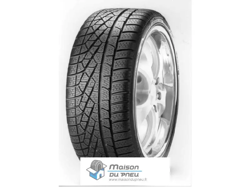 Offre Exclusive PIRELLI W240 SOTTOZERO II225/45R18 95 V