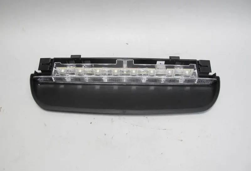 Troisième feu stop arrière pour BMW Série 5 Berline G30 et Touring G31 Pas Cher