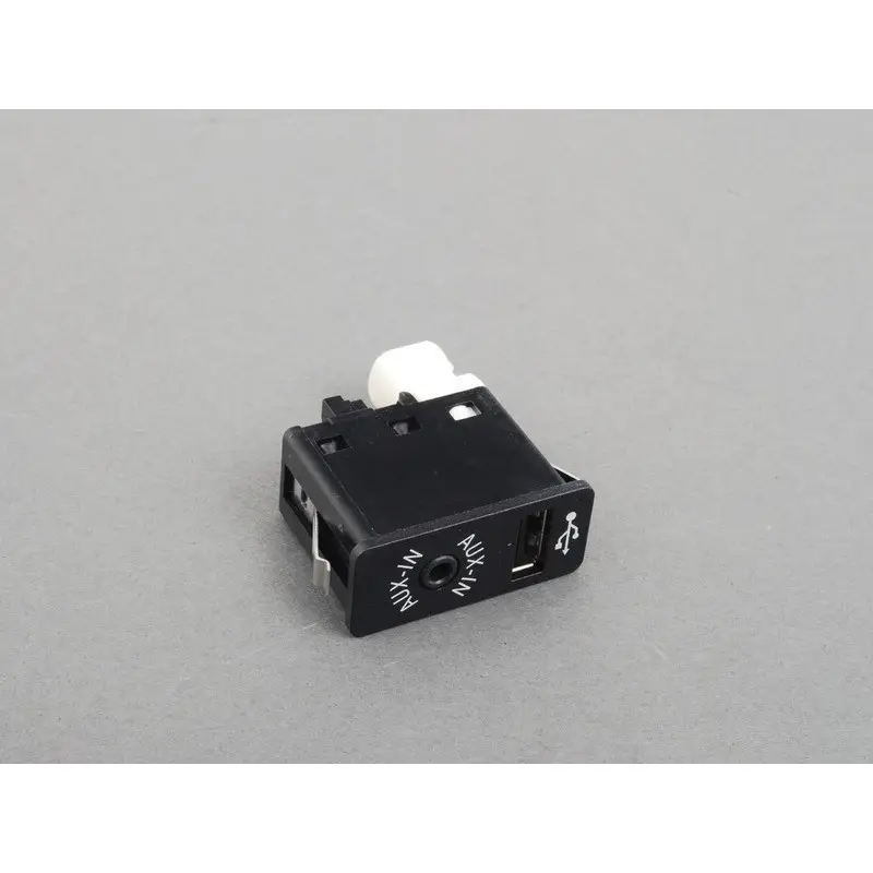 Réduction Prise femelle USB/AUX-IN pour BMW X4 F26