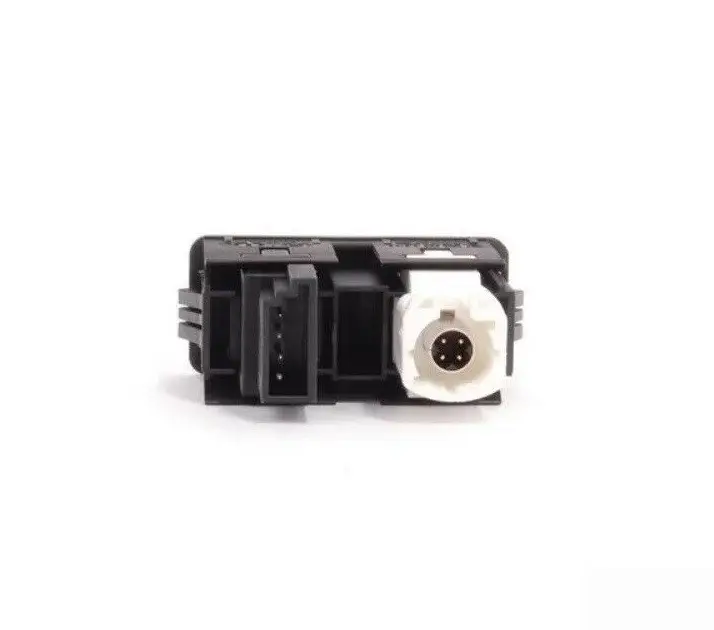 Promotion Prise femelle USB/AUX-IN pour BMW Série 2 Coupé F22 Cabriolet F23
