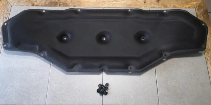 Soldes Insonorisant capot moteur avec clips pour BMW Série 2 Activer Tourer F45 Gran Tourer F46