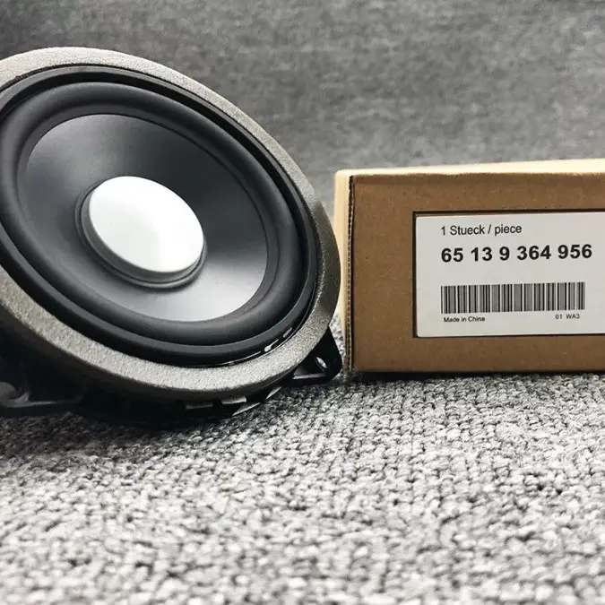 Commander Maintenant Haut-parleur de médiums Harman Kardon porte AVANT (coté au choix) pour BMW Série 3 F30 F31 F34 GT