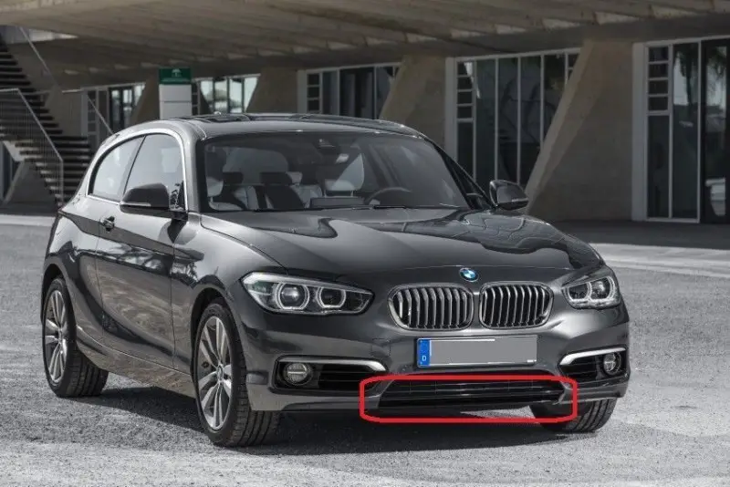Commander Maintenant Barre cache centrale pare-chocs AVANT noir brillant BMW Série 1 F20 F21 LCI (après 2015)