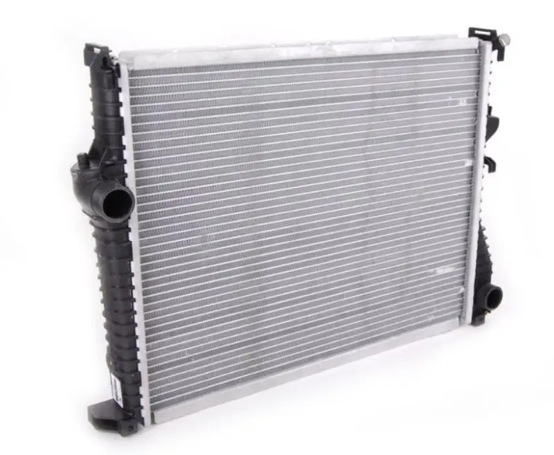 Radiateur du liquide de refroidissement (550MM) – BMW Z3 E36 Prix Bas