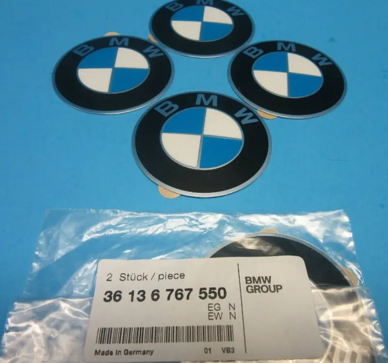 Plaquettes BMW + feuille autocollante (X4) (D 64,5mm ) BMW Série 3 E36 E46 Acheter En Ligne
