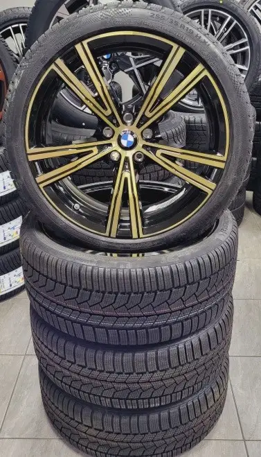 Roues complètes hiver 19&Prime; style 793 Night Gold pour BMW Série 3 G20 G21 Quantité Limitée