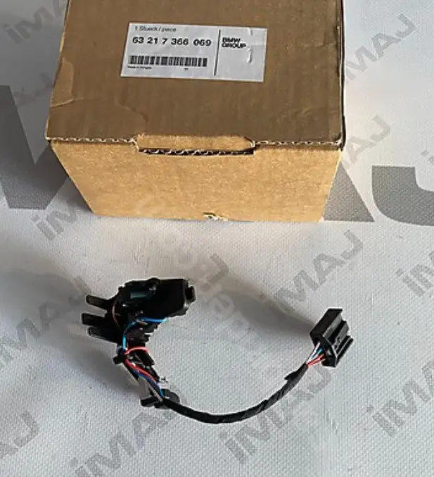 Porte-lampe de feux arrière de couvercle de coffre (coté au choix) pour BMW Série 4 F32 F33 F36 Gran Coupé Meilleur Choix
