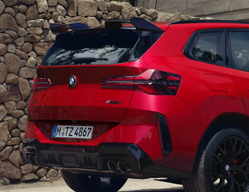 Bon Plan Becquet arrière noir brillant (M Performance) pour BMW X3 G45
