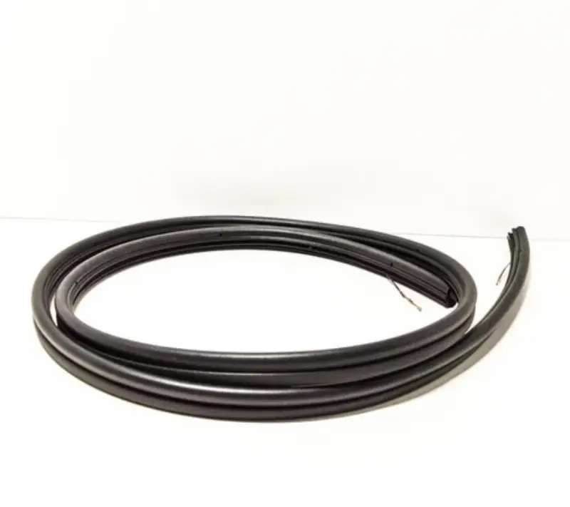 Bon Plan Protection de bord porte avant (coté au choix) pour BMW Série 3 E90 E91