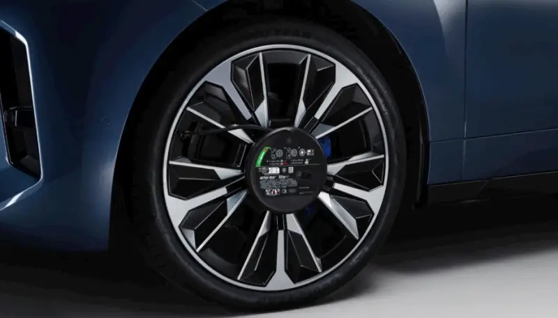 Authentique Kit anti-crevaison Plus BMW X7 G07