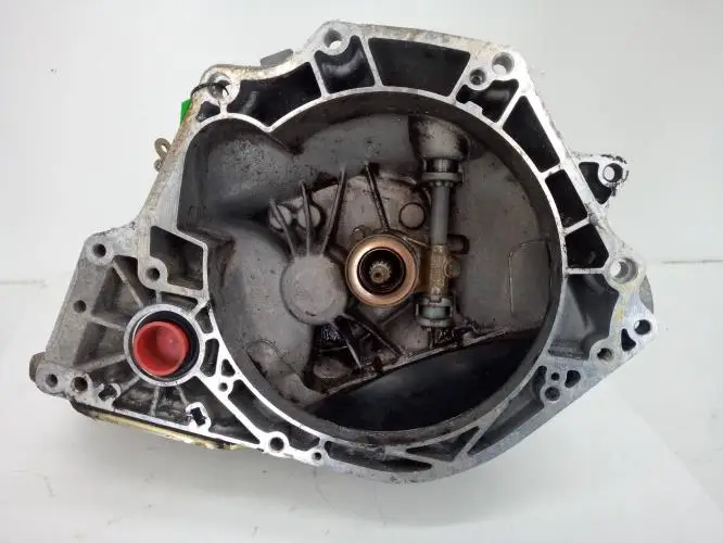 Boite de vitesses OPEL CORSA A PHASE 1 1.4i - 8V S Essence d'occasion - 90121211 Bon Marché