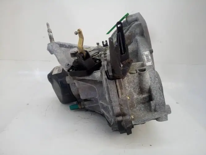 Quantité Limitée Boite de vitesses NISSAN MICRA 3 PHASE 1 1.2i - 16V Essence d'occasion - JH3103