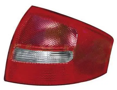 Affaire À Saisir Feu arrière droit pour AUDI A6 II ph. 1 1999-2001, Modèle Berline, Neuf