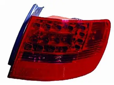 Prix Cassé Feu arrière extérieur droit pour AUDI A6 III ph. 1 2004-2008, Modèle Avant, à Led, Neuf