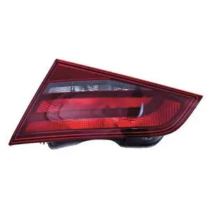 Feu arrière gauche intérieur pour AUDI A3 III ph.1 SPORTBACK 2012-2016, Mod. MAGNETI MARELLI, partie sur hayon Prix Bas